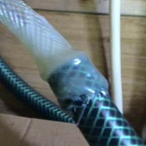 I used hot melt glue to join the hoses for the air distribution system.