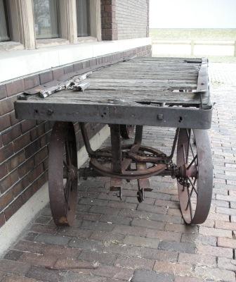 Railroadiana of Olde: Luggage cart.